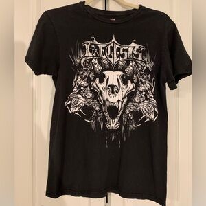 Edgy Black Graphic Tee with Bold Skull Design Grunge Funky Unisex Size Small